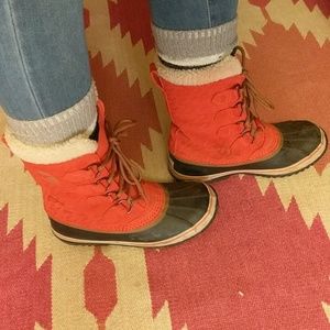 SOREL Red Waterproof Winter Boots